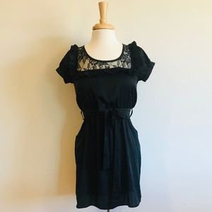 Black Monteau Dress with Pockets (Size Medium)